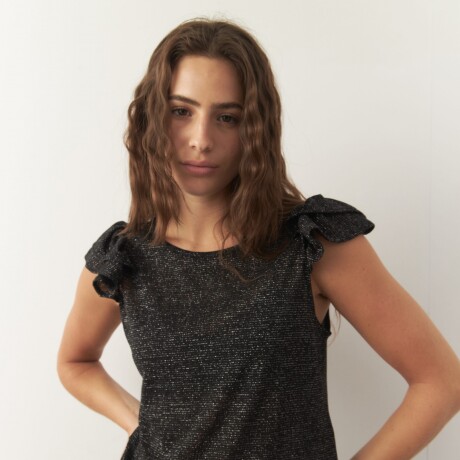 REMERA JULIANA Negro