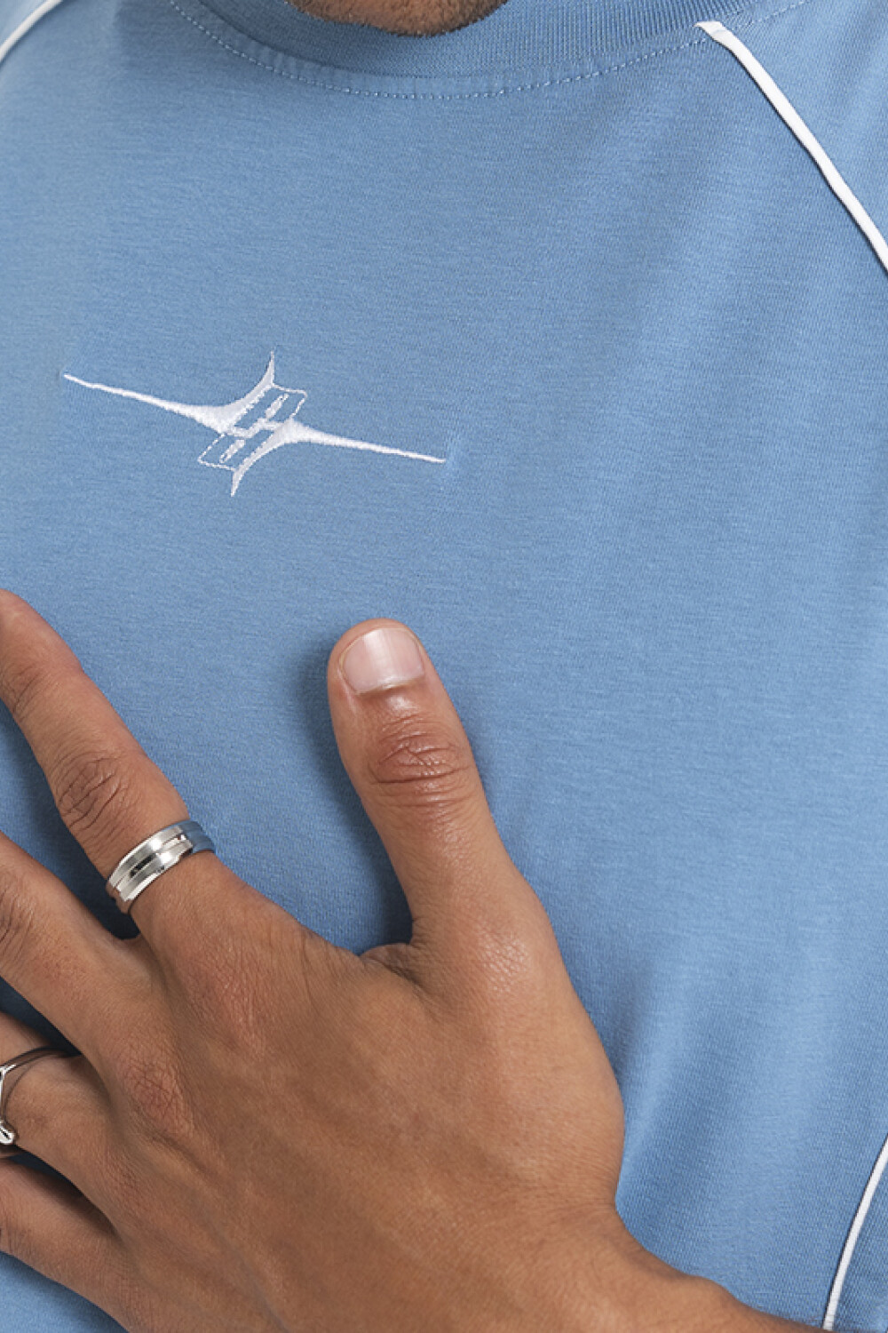 Remera Pulau Glitch Azul