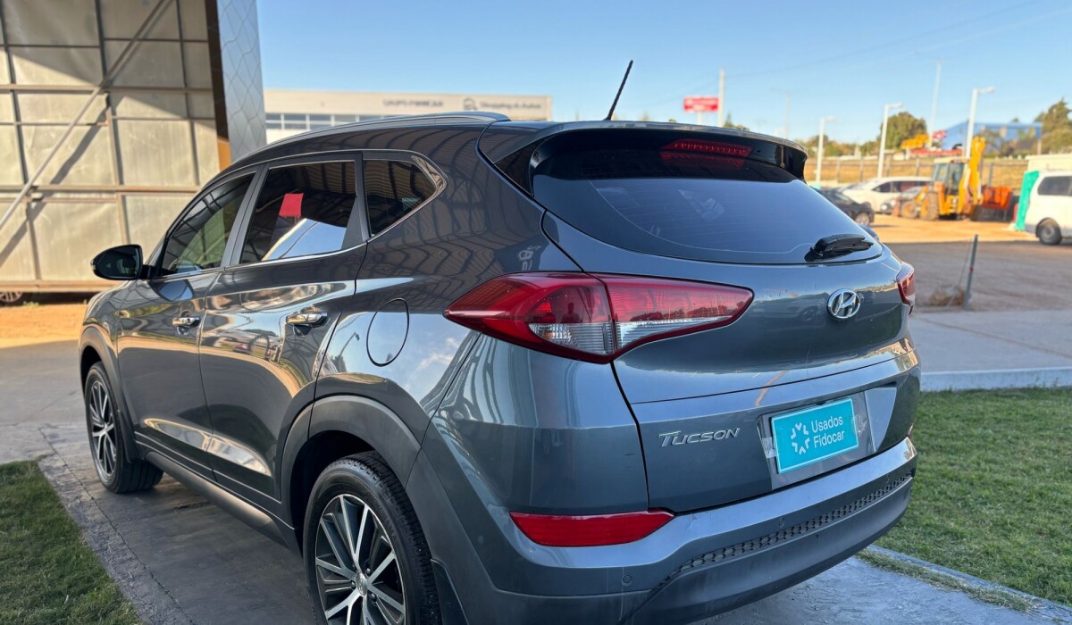 Hyundai Tucson 2,0 GLS Safe AT - 2016 Hyundai Tucson 2,0 GLS Safe AT - 2016