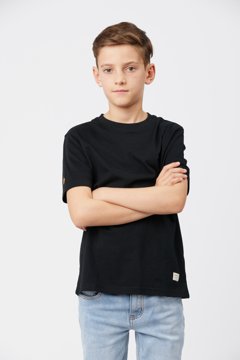 REMERA BÁSICA DE ALGODÓN Negro