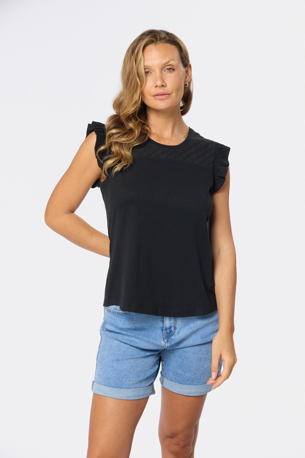 REMERA LISA Negro