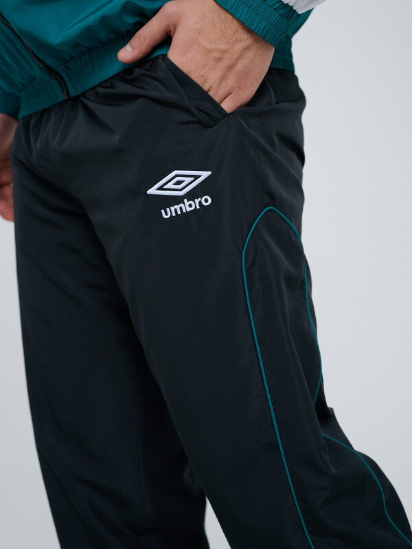 Panalón Beat Umbro Hombre 002