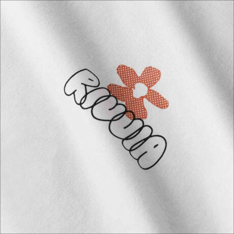 Remera Rivvia Flower Map Blanco