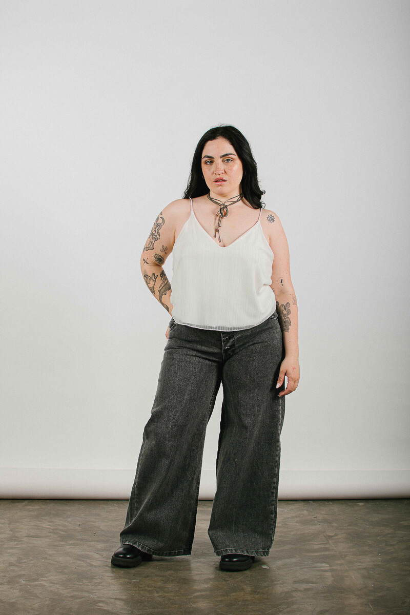Jean Victoria Gris