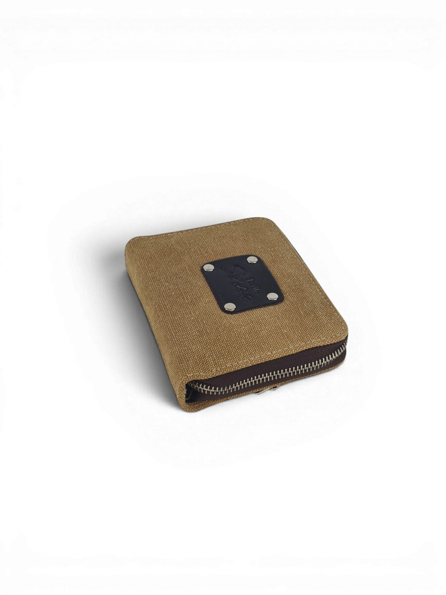 Monedero con cierre interior - Camel 