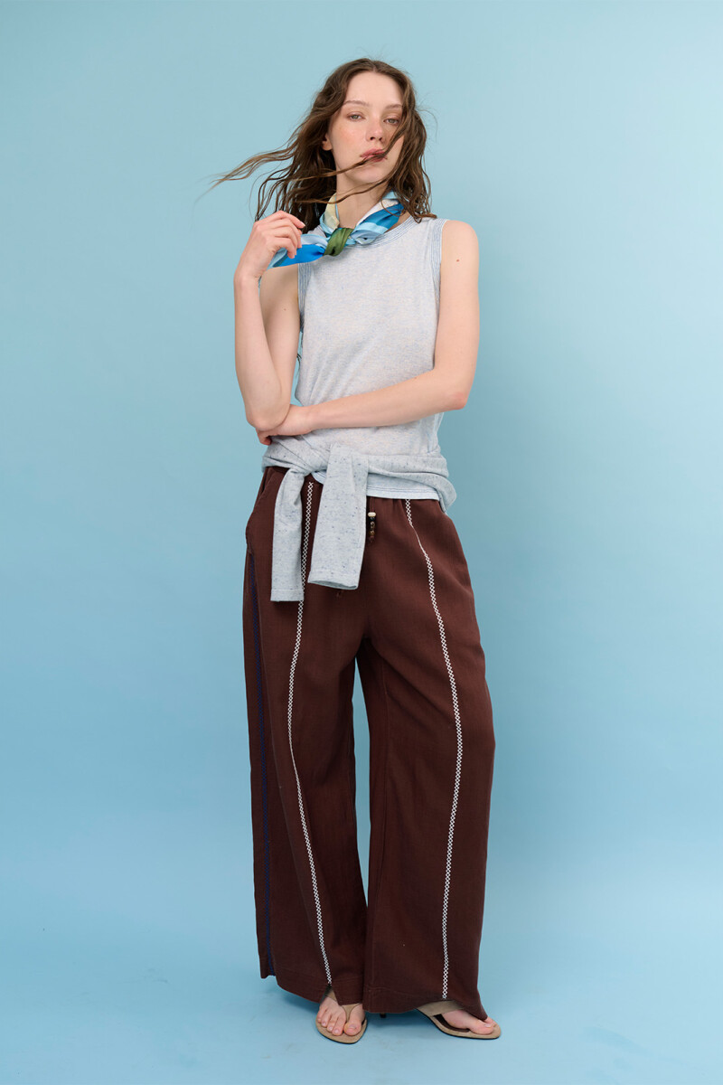PANTALON LINO CRUZ MARRON