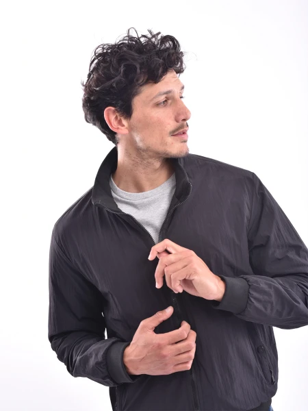 CAMPERA BOMBER RODRIGO NEGRO