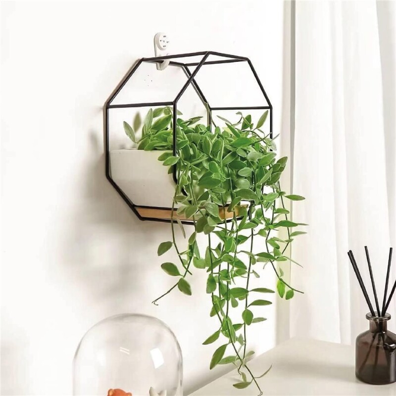 MACETA CERAMICA HEXAGONAL 18x9x18CM BLANCO/DORADO MACETA CERAMICA HEXAGONAL 18x9x18CM BLANCO/DORADO