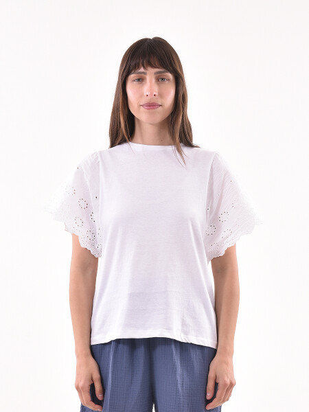 REMERA BUTTERFLY BLANCO