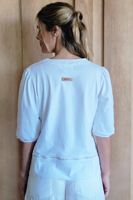 Remera Dalia Crudo