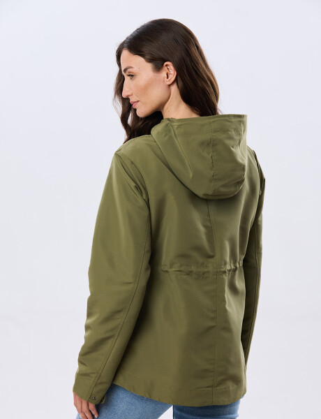 CAMPERA CON CAPUCHA Verde