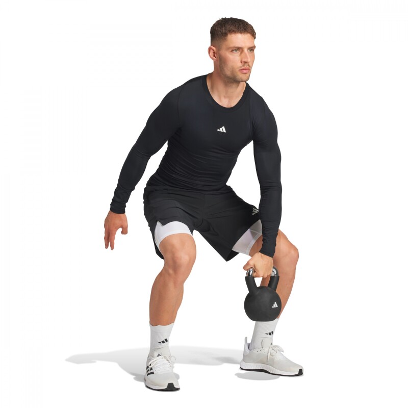 Remera Techfit Tee de Hombre Negro