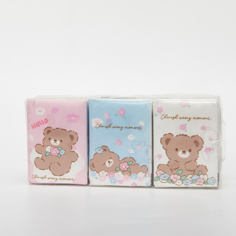 PAÑUELOS DE BOLSILLO CON ESTAMPADO DE OSITO PAÑUELOS DE BOLSILLO CON ESTAMPADO DE OSITO