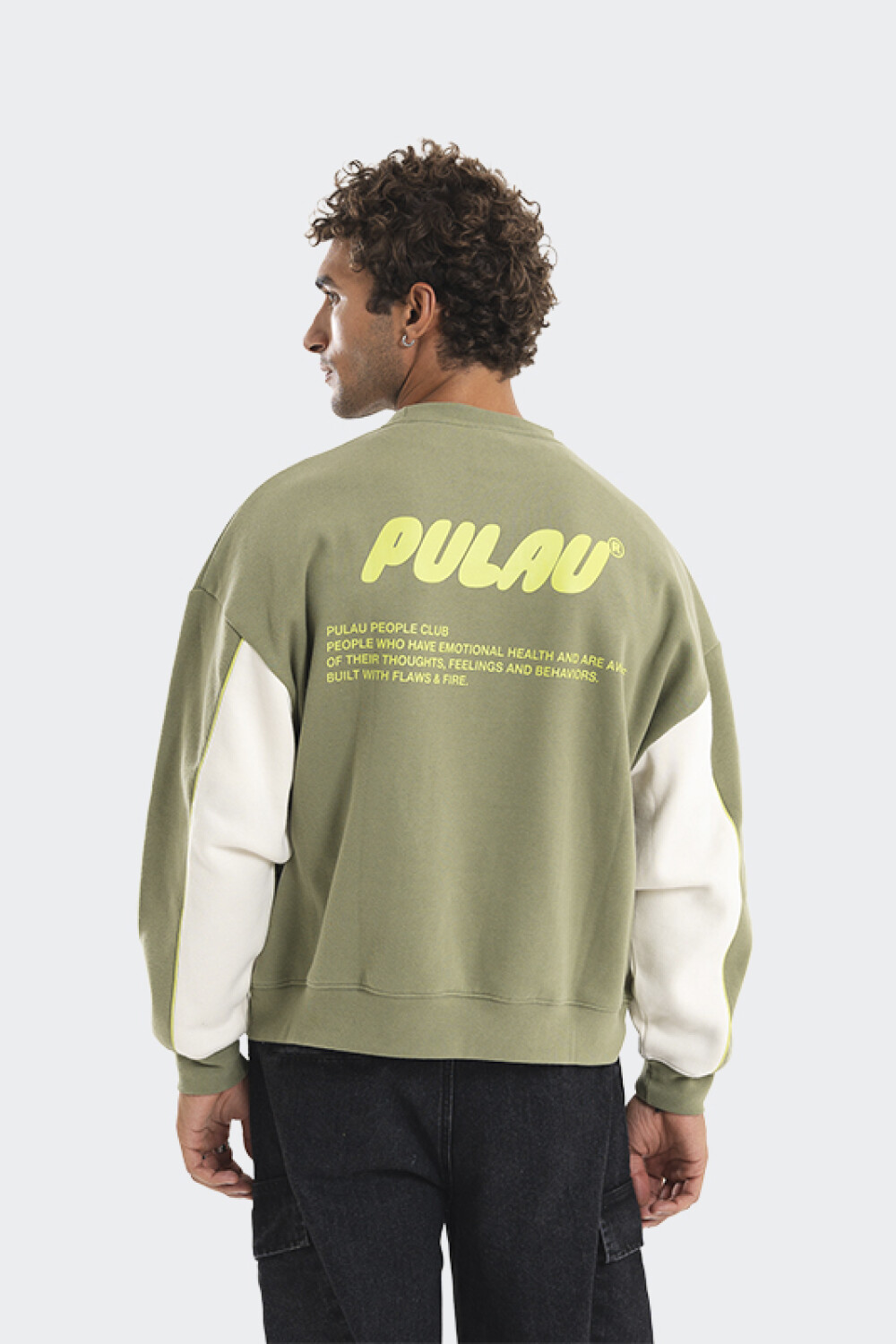 Buzo Pulau Crewneck Verde