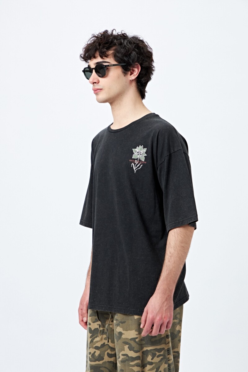 REMERA GROMI Negro