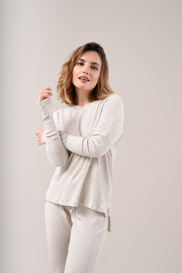 Pijama Confy Beige