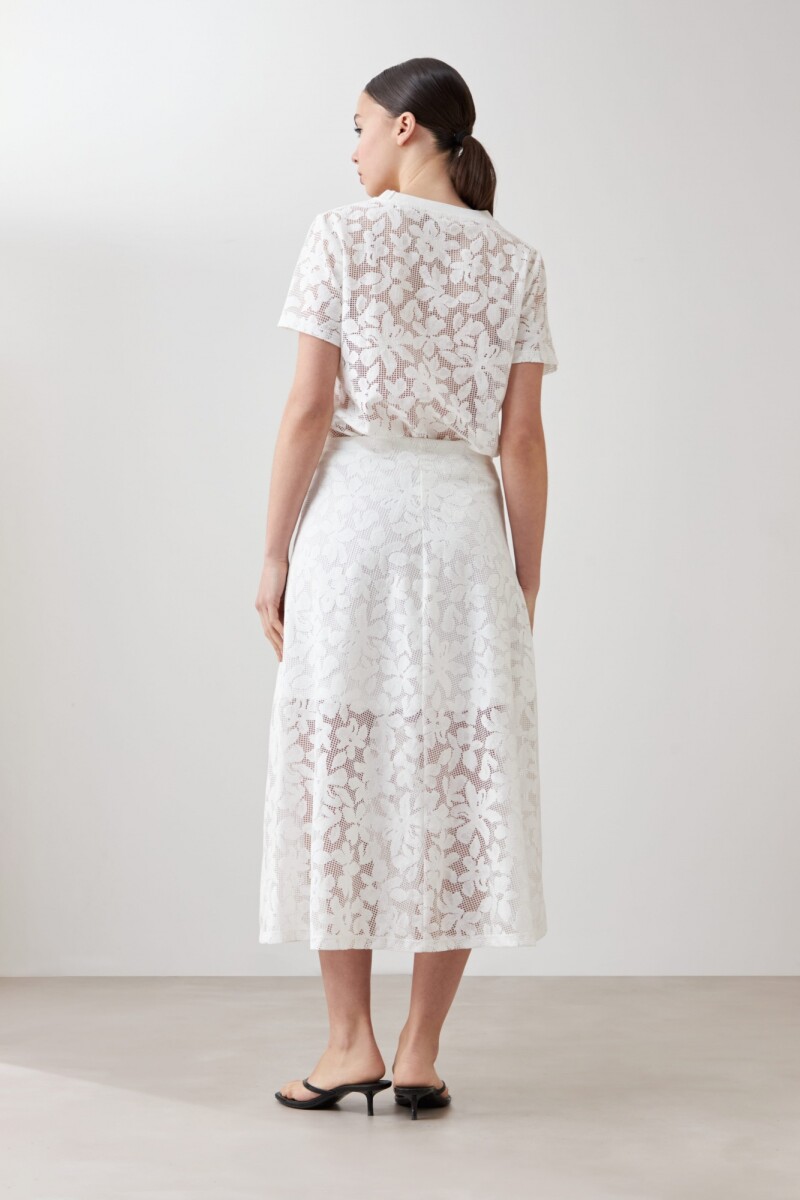 Maxi falda encaje blanco