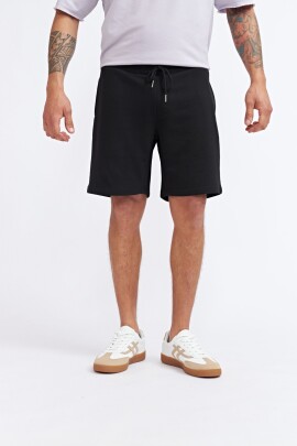 SHORT CHICAMA NEGRO