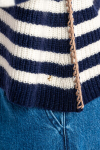 Sweater Rayado Negro