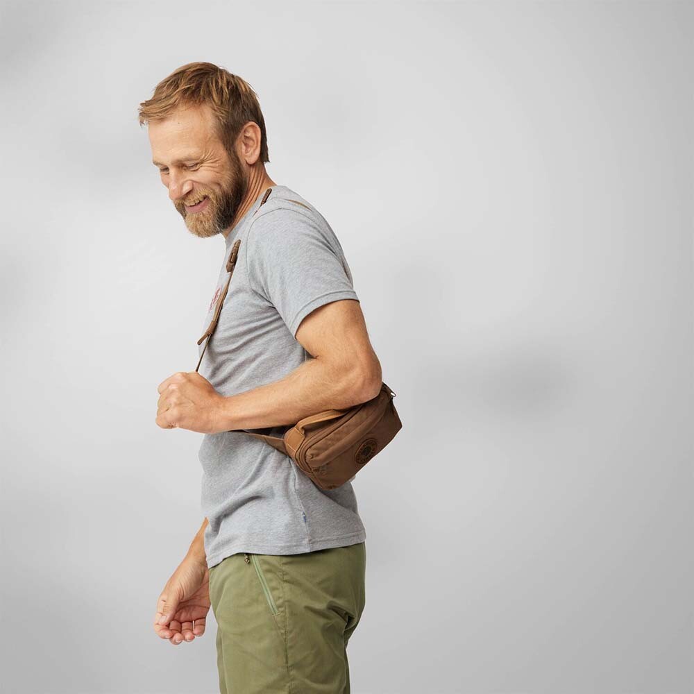 Canguro Fjallraven Kanken No. 2 Hip Pack Unisex Hazel Brown