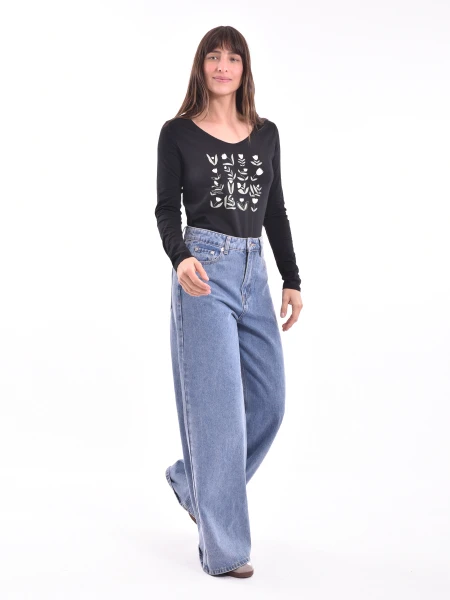 REMERA NILA VARIANTE 14