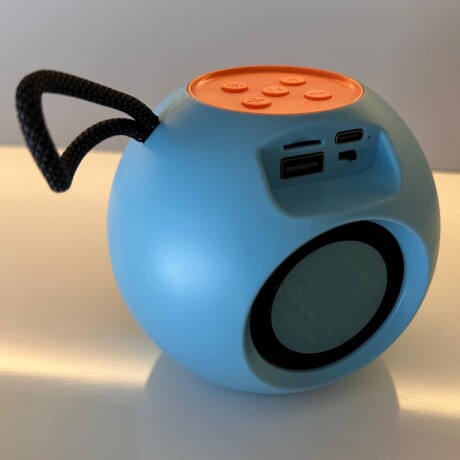 Parlante Portátil Okop KP-586 Bluetooth Parlante Portátil Okop KP-586 Bluetooth