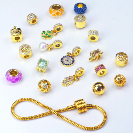 Pulsera bañada en oro de 18 kilates con piedras genuinas - Armonia Pulsera bañada en oro de 18 kilates con piedras genuinas - Armonia