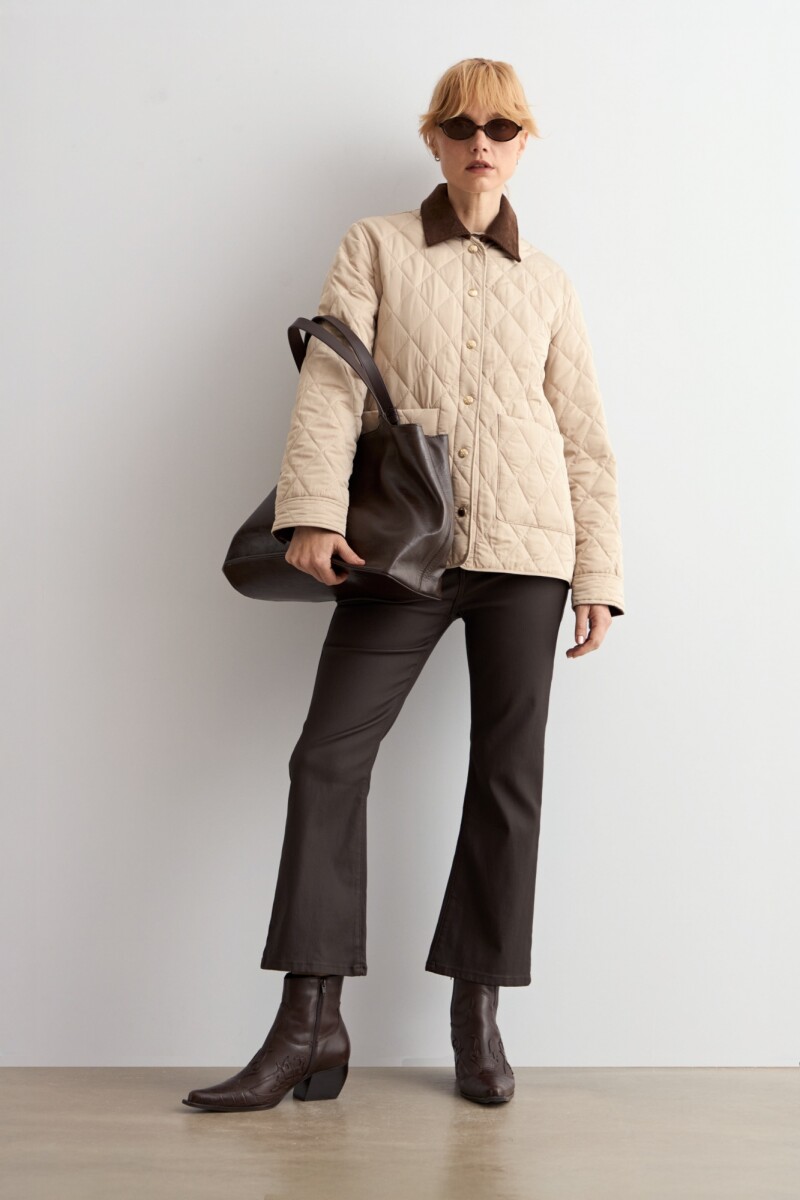 Campera capitoneada cuello pana - beige claro 
