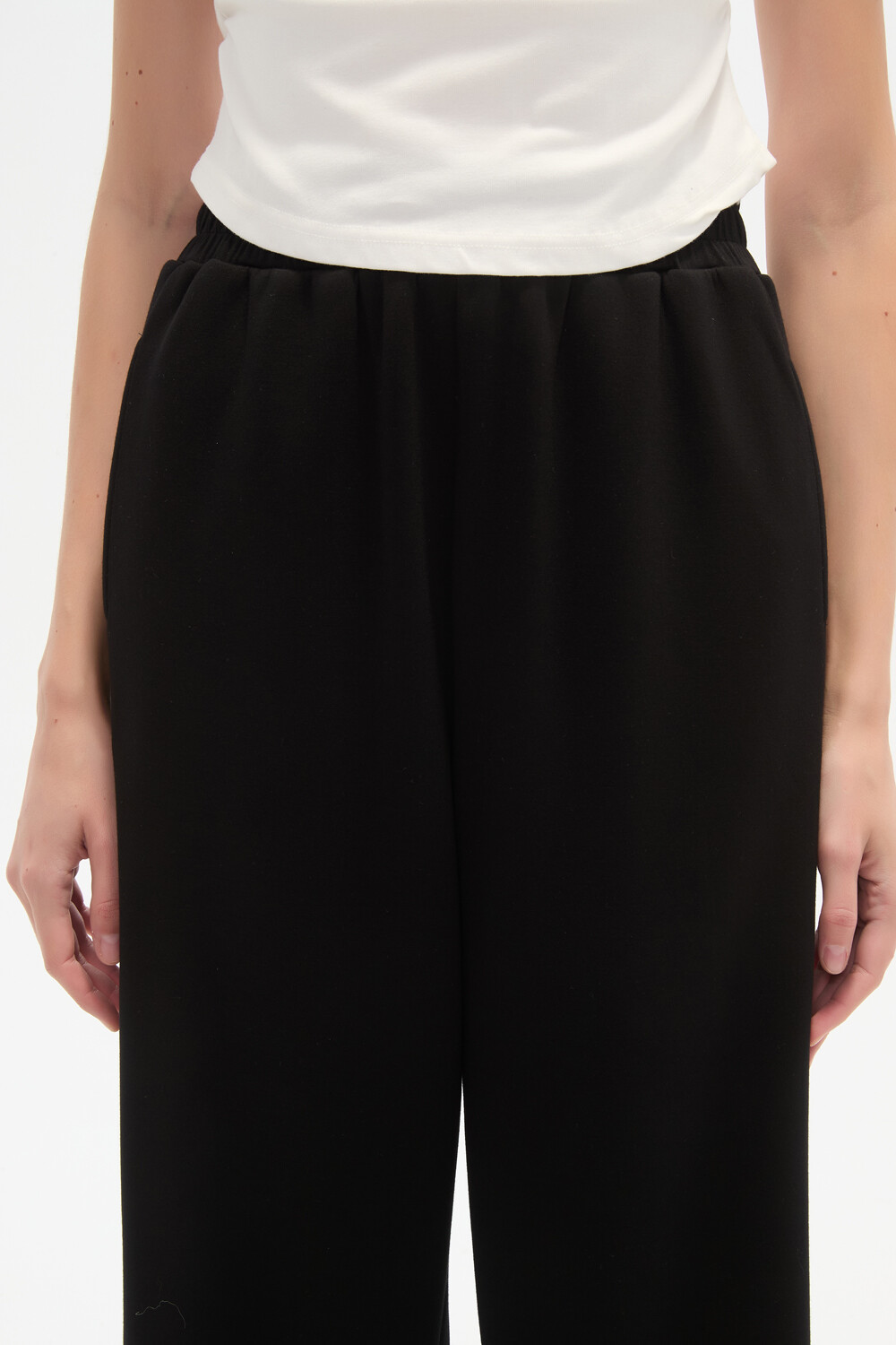 Pantalon Deportivo Cincer Negro