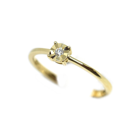 Anillo en Oro 18 Kilates con Diamnte Anillo en Oro 18 Kilates con Diamnte