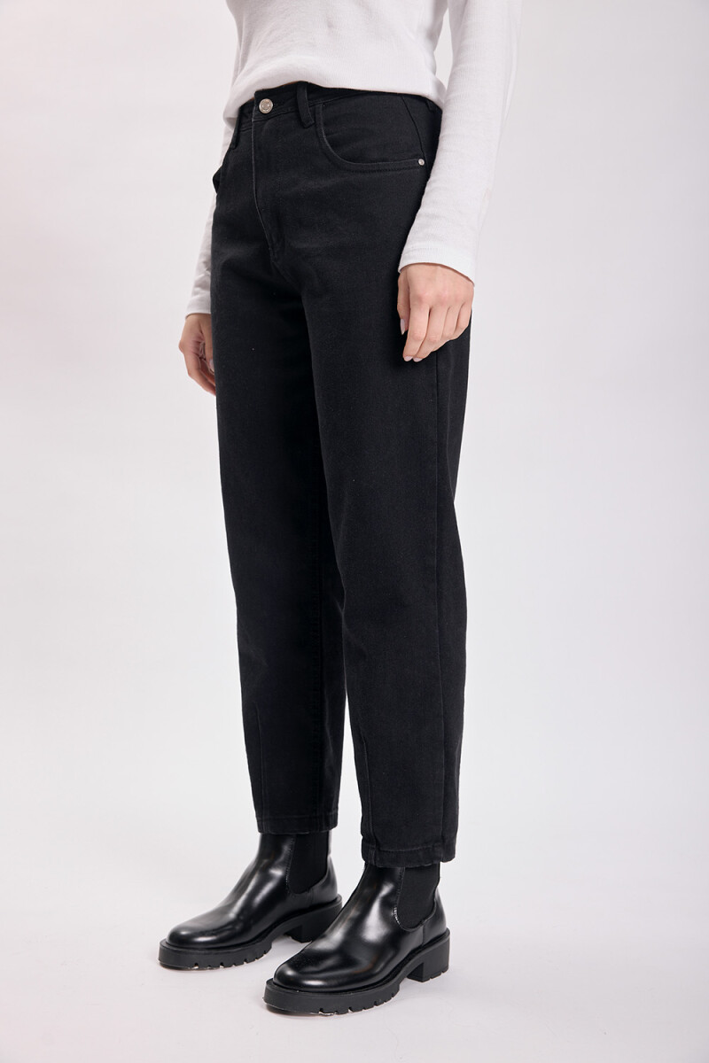 Pantalón jean carrot Negro