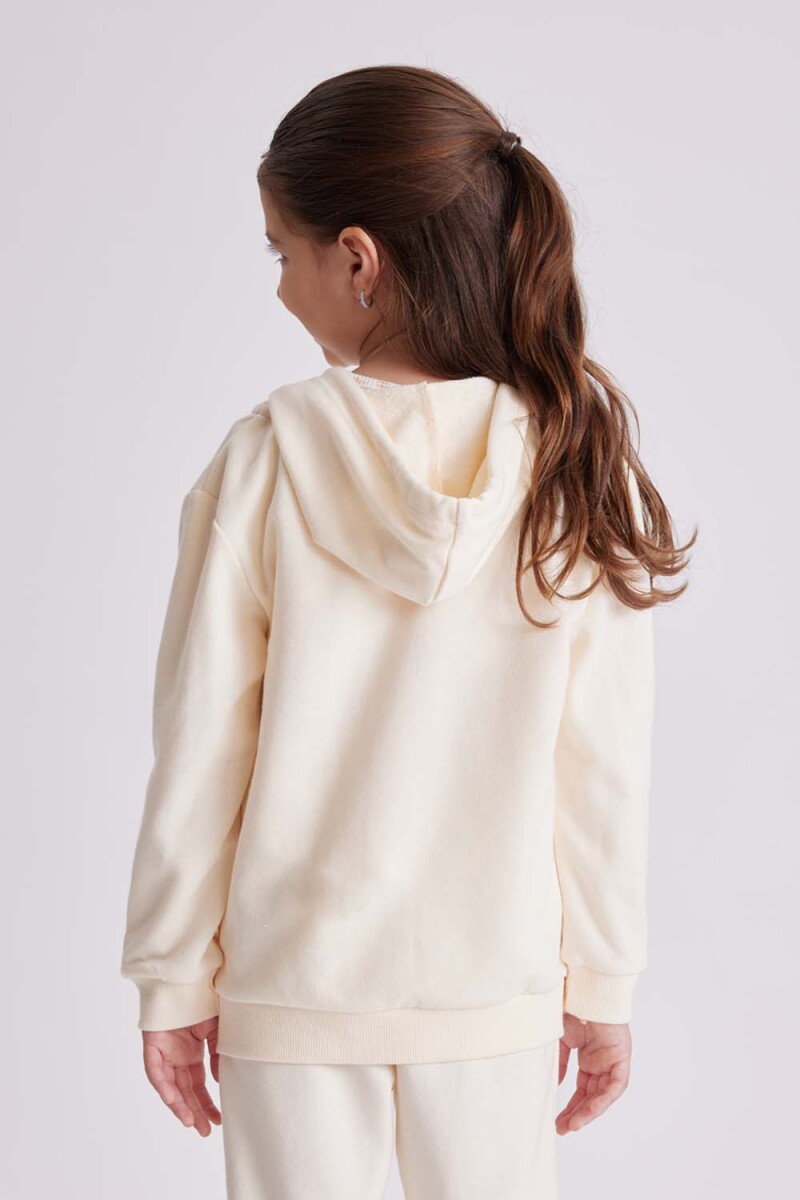 Campera deportiva Crudo