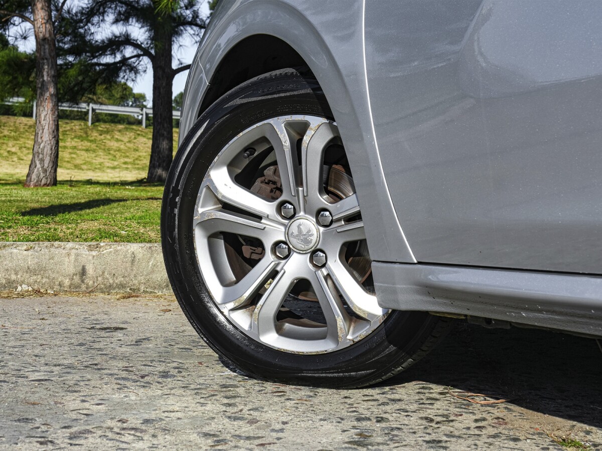 Peugeot 208 ACTIVE 1.2 EXTRA FULL| Permuta / Financia Peugeot 208 ACTIVE 1.2 EXTRA FULL| Permuta / Financia