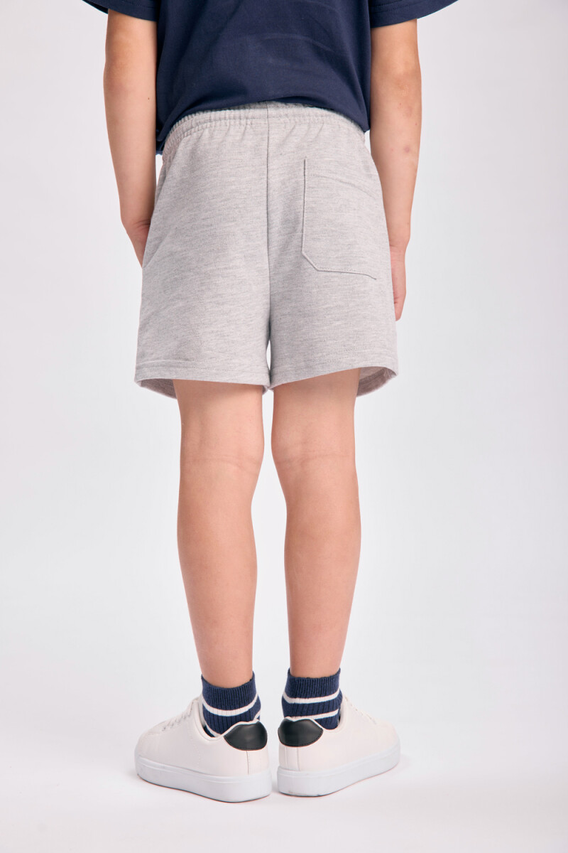 Short deportivo Gris