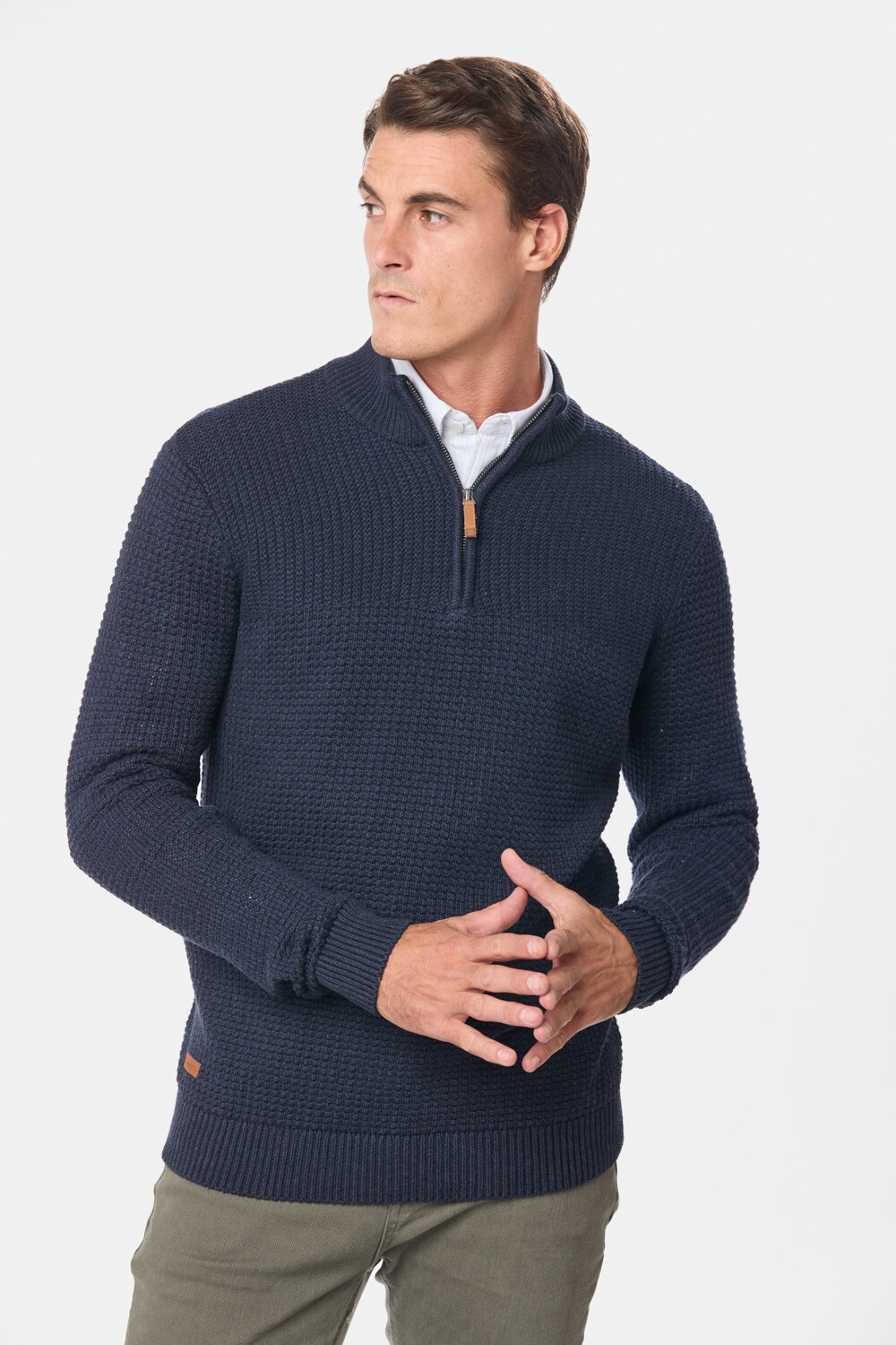 BUZO TEJIDO MEDIO CIERRE CON ESTRUCTURA Azul