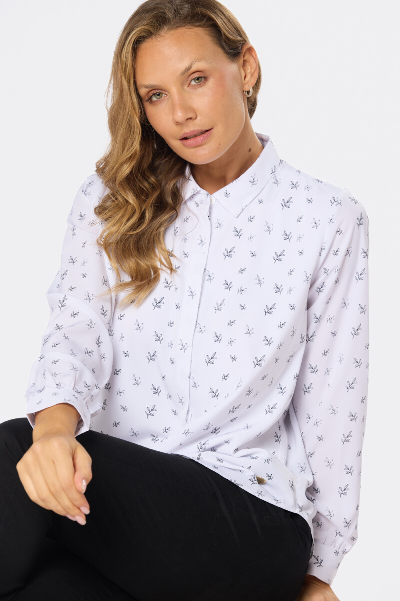 CAMISA ESTAMPADA - Hojas negras 