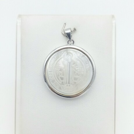 Medalla religiosa de plata 925 y nácar, SAN BENITO. Medalla religiosa de plata 925 y nácar, SAN BENITO.