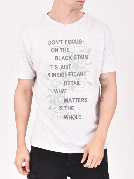 REMERA FOCUS GRIS MELANGE C