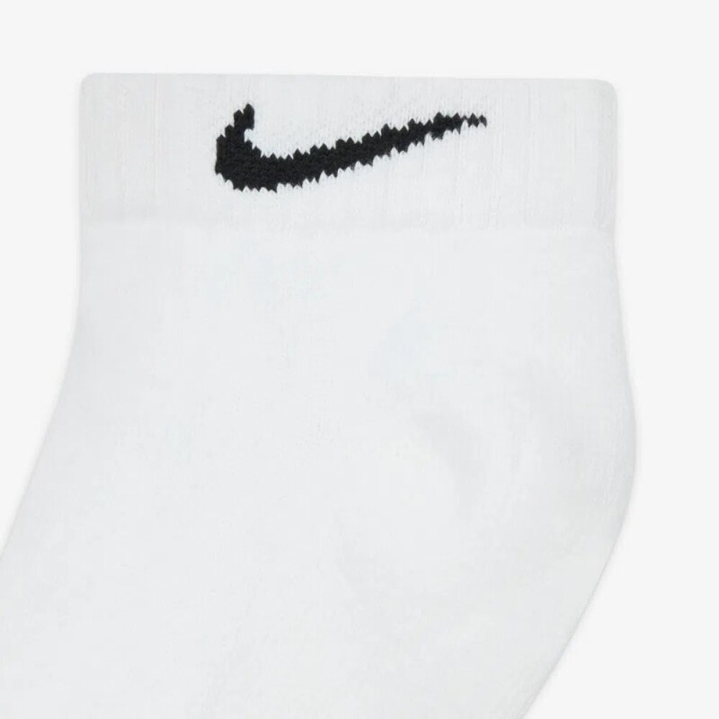 MEDIAS NIKE EVERYDAY CUSH LOW 3 PACK MEDIAS NIKE EVERYDAY CUSH LOW 3 PACK