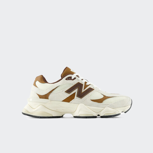 Championes New Balance 9060 Marrón