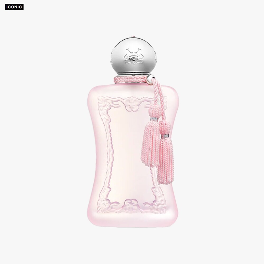 DELINA LA ROSÉE DELINA LA ROSÉE