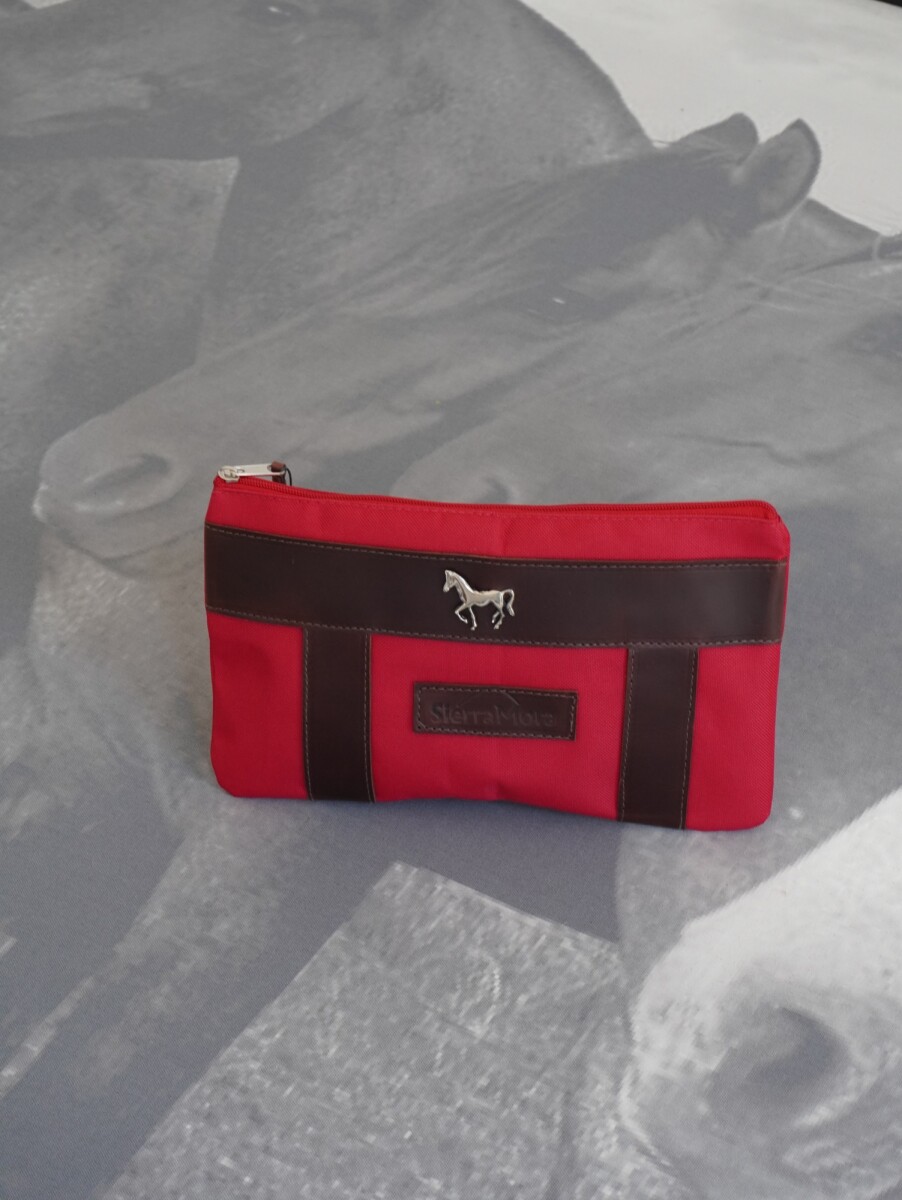 Sobre Cartuchera Mustang - Chocolate / Rojo 