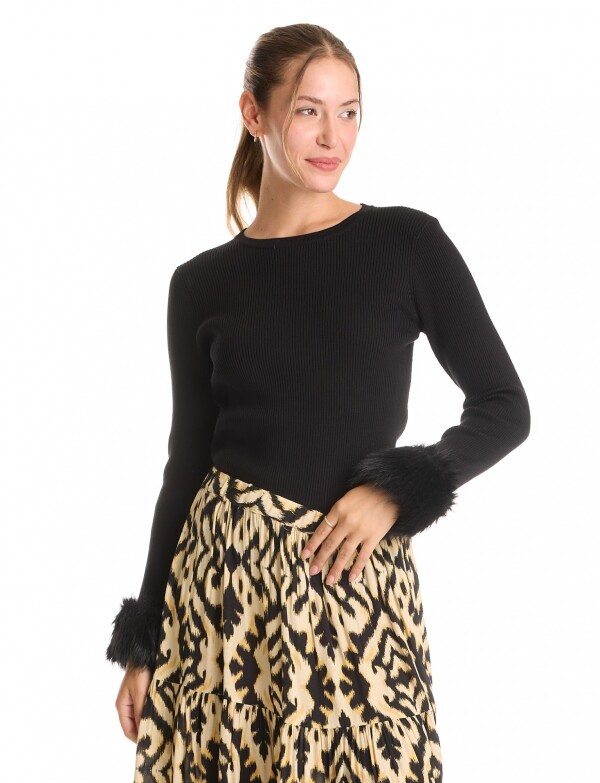 Blusa Puño Faux Fur Desmontable NEGRO