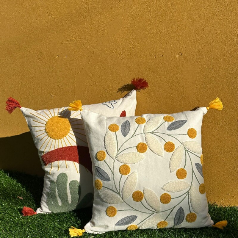 Funda Almohadón Bordada Modelo 2
