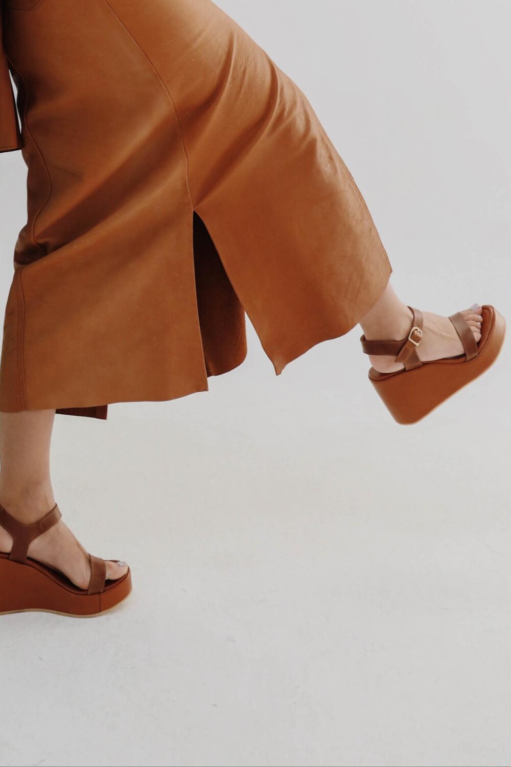 Sandalia Elegante Sport Camel