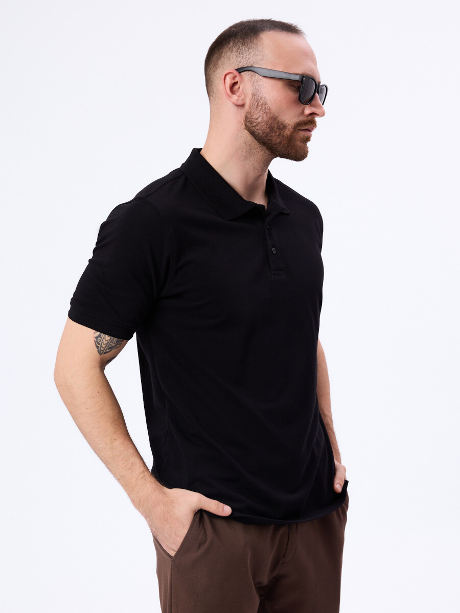 Remera m/c lisa pique - negro 