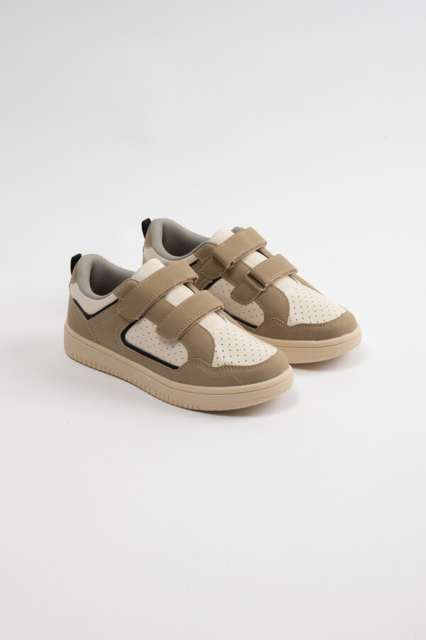 Zapatilla velcro combinada Beige
