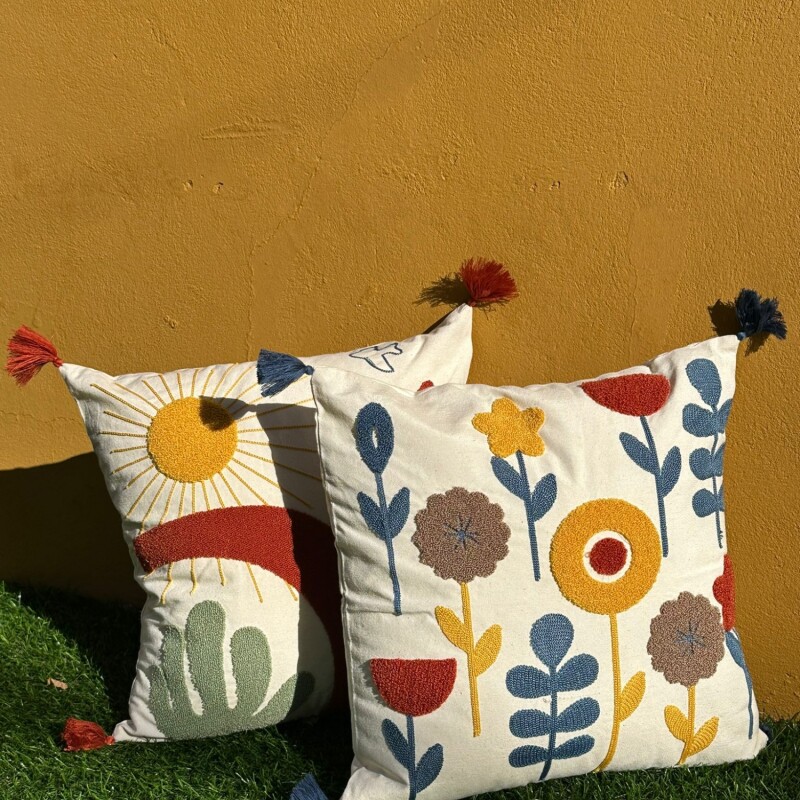 Funda Almohadón Bordada Modelo 3