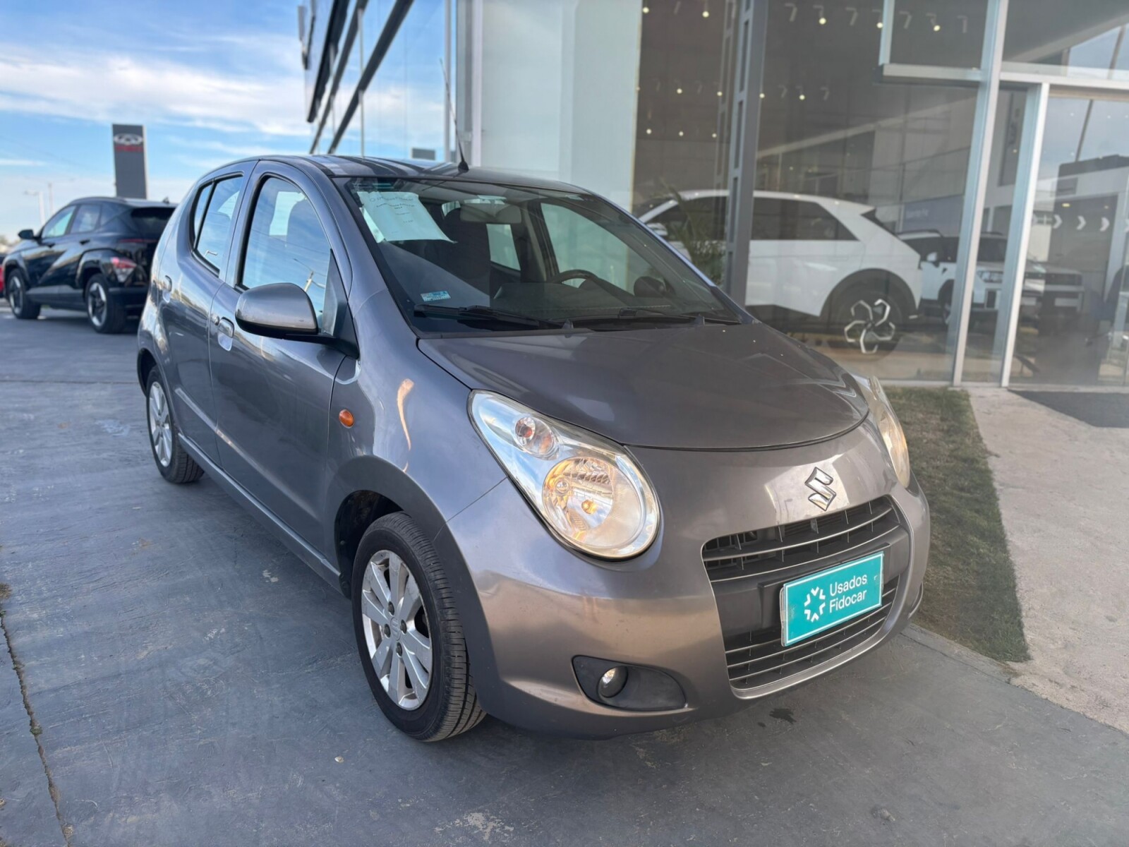 Suzuki Celerio Extra Full - 2014 