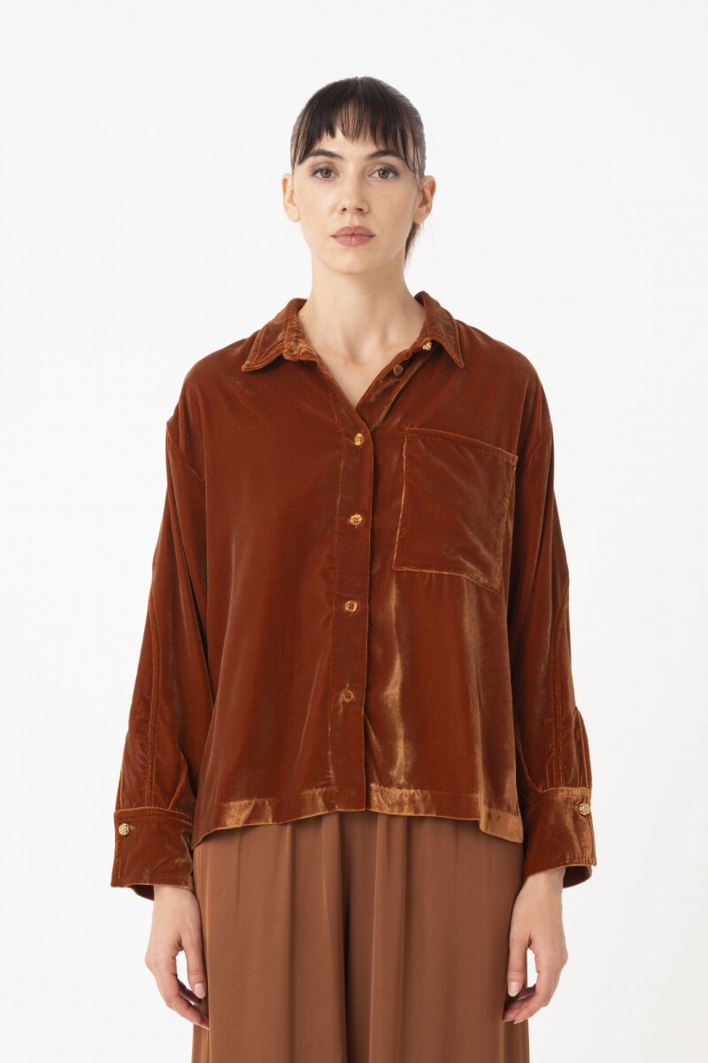 Camisa con bolsillos delantero Marron